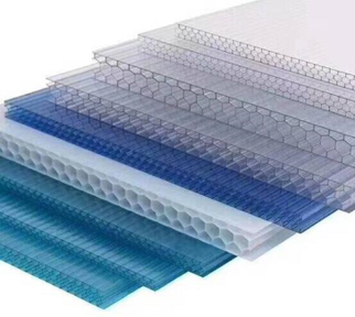 Prozoren votli polikarbonatni list